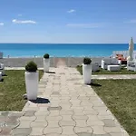 El Bisagrà Couette-café 4*