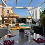 El Bisagrà Couette-café 4*