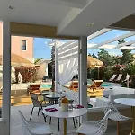 Couette-café El Bisagrà